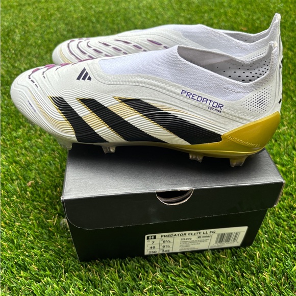 Adidas Predator Elite FG White and Gold Soccer Cleats- Practically Brand New!